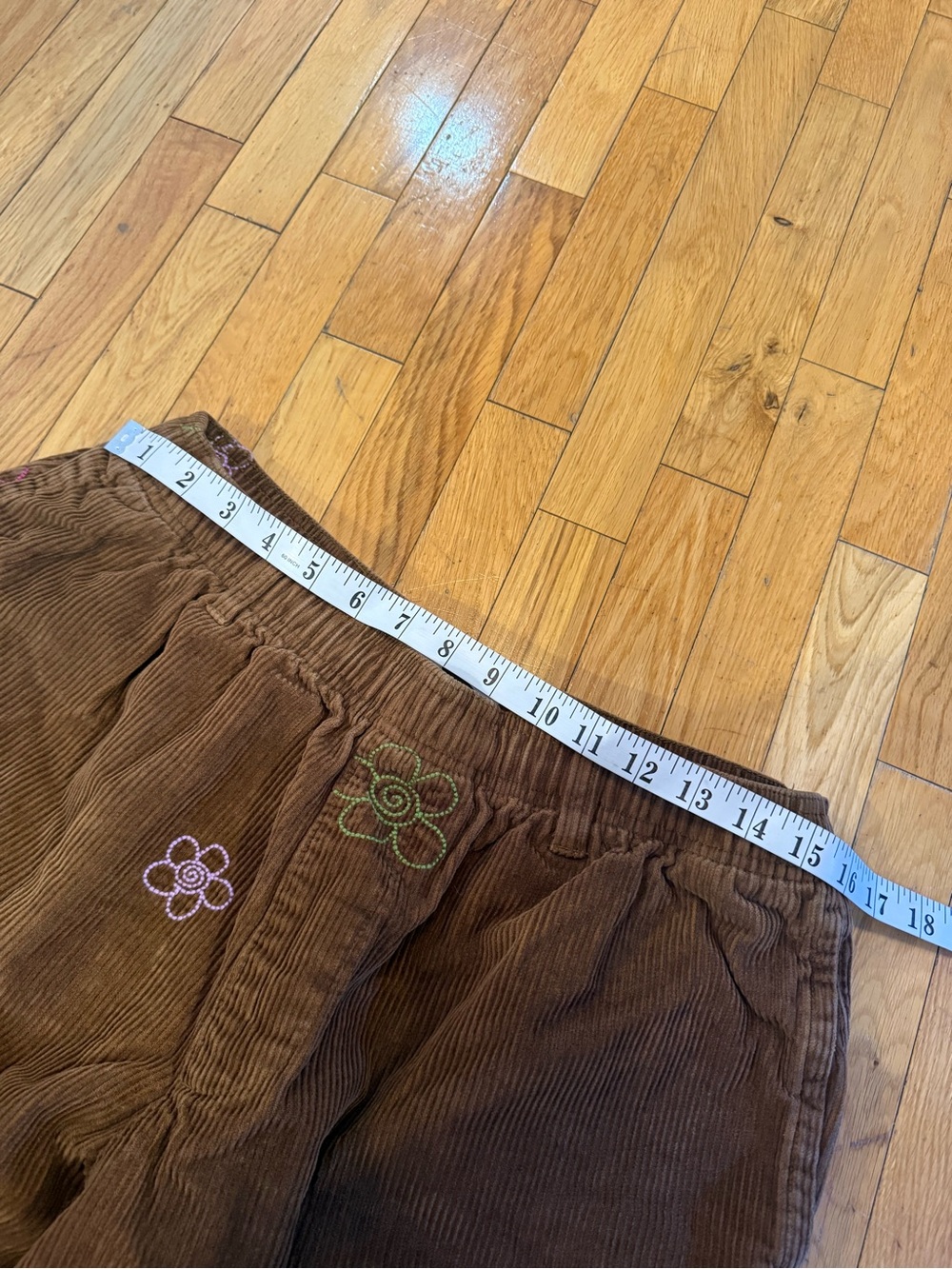 Urban Outfitters Brown Corduroy jeans with Embroidered Flowers #794 - Picture 3 of 7